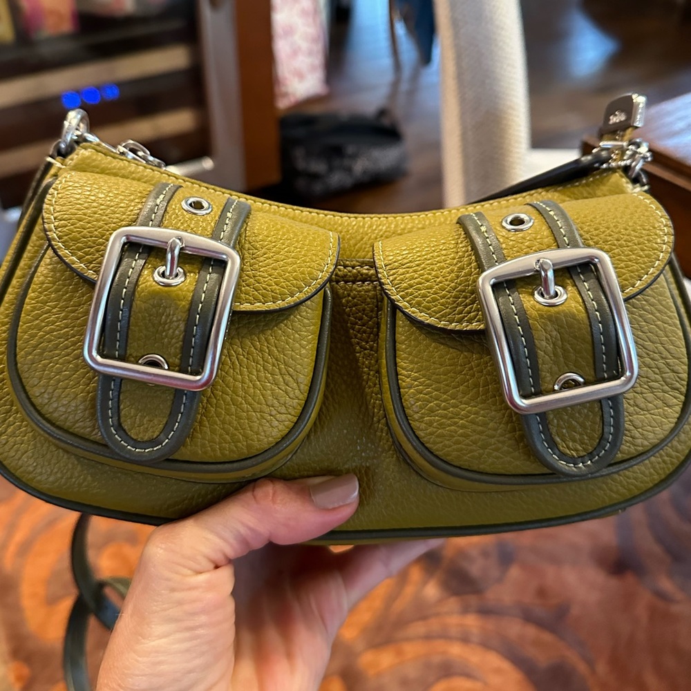 Coach Ashton Baguette purse
